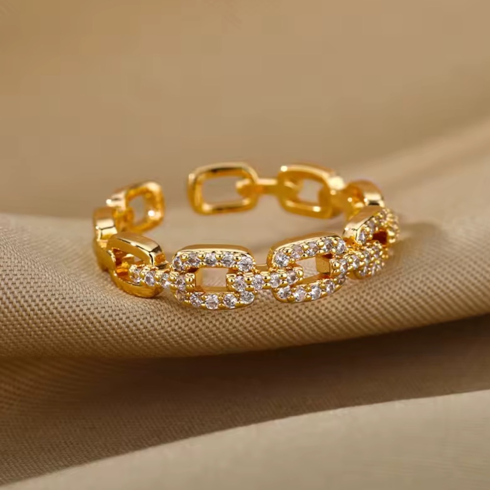 Elegant Gold Twisted Chain Link Adjustable Ring - Picture 5 of 6